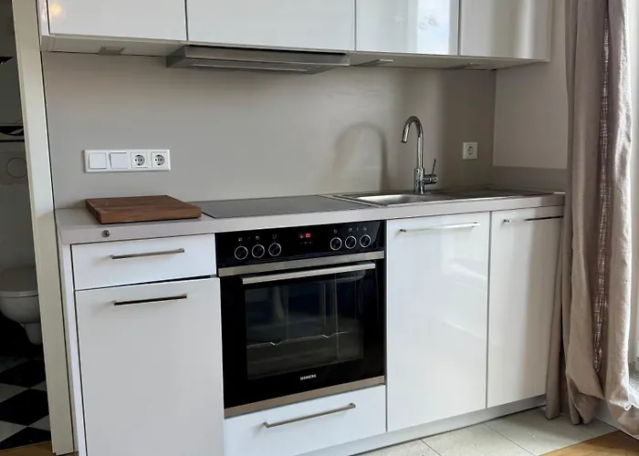 Cls Moderne City-wohnung Mit Smart-tv, Nespresso Maschine Inklusive Kapseln, Blick Ueber Hamburg, Cafe Im Haus, Bus Gegenueber, Flex Check-in Apartment