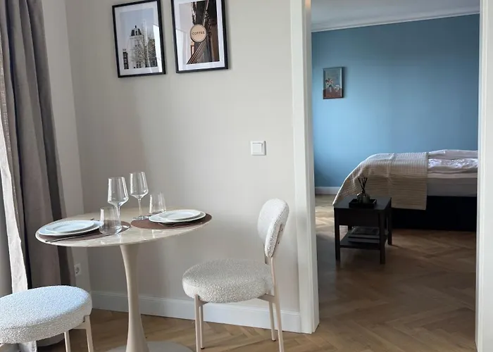 Cls Moderne City-wohnung Mit Smart-tv, Nespresso Maschine Inklusive Kapseln, Blick Ueber Hamburg, Cafe Im Haus, Bus Gegenueber, Flex Check-in *