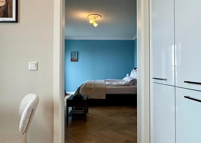 Cls Moderne City-wohnung Mit Smart-tv, Nespresso Maschine Inklusive Kapseln, Blick Ueber Hamburg, Cafe Im Haus, Bus Gegenueber, Flex Check-in *